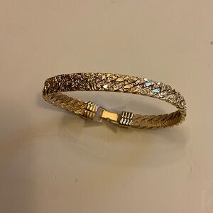 Gold Flat Serpentine Bracelet